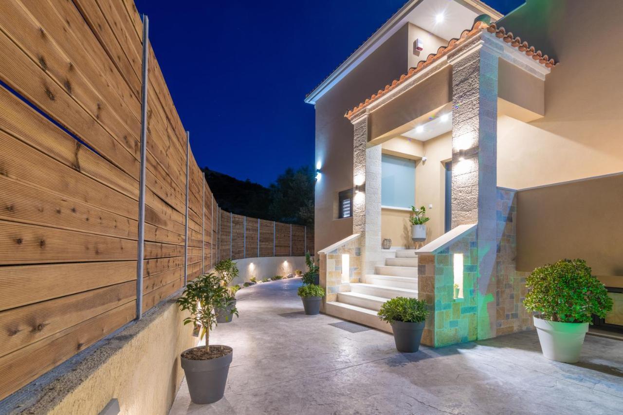 Villa Romanza Ii Luxury