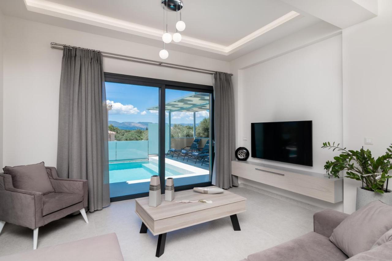 Romanza Ii Luxury *