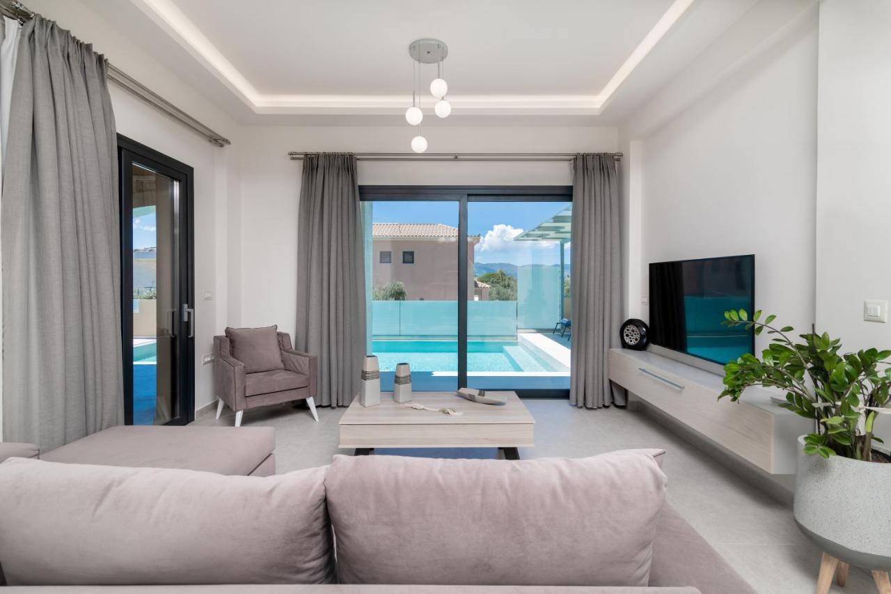 Romanza Ii Luxury Villa *